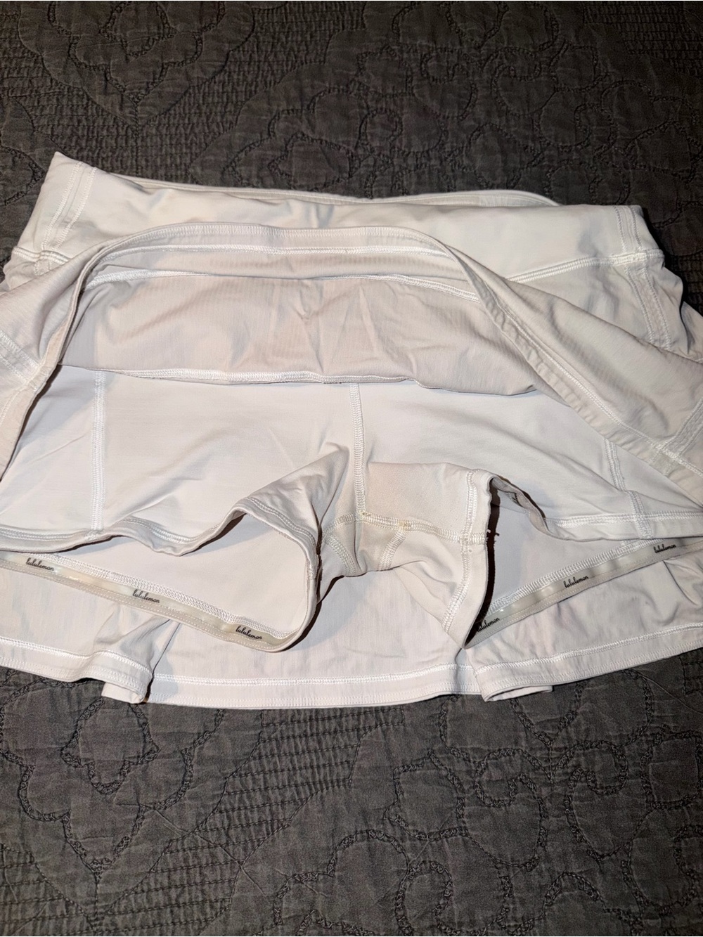 Lululemon Pace Rival Skirt-Regular*4-way Stretch* 13" White Women’s Size-8 FLAWS - Picture 4 of 8